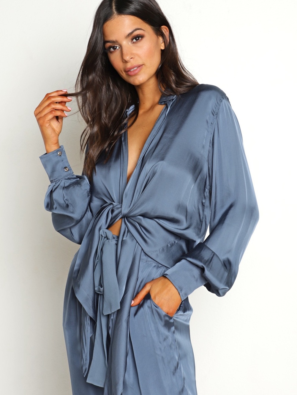 Indah Tilda Tie Front Long Sleeve Shirt | Azul | S/M